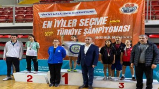Muğla Büyükşehir sporcusu masa tenisinde Türkiye şampiyonu oldu