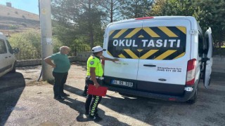 Okul servis araçları denetlendi