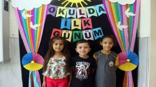 Okullar öğrencilerin sesleri ile şenlendi