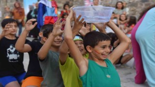 Onbeş mahallede 15 bin çocuk sokak oyunlarında buluştu