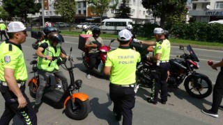 Orduda motosiklet sürücülerine denetim ve bilgilendirme