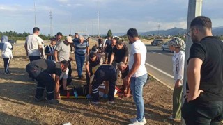 Otomobil ile motosiklet çarpıştı: 2 ağır yaralı