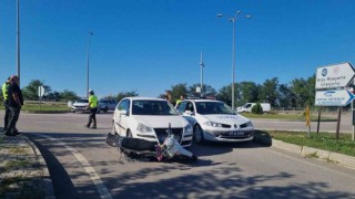 Otomobil motosiklete çarptı: 1 yaralı