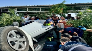 Otomobil şarampole yuvarlandı: 2 ölü