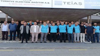 Oturma eylemi düzenlediler