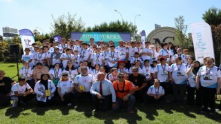 Özel sporcular Frig Maratonunda koştu