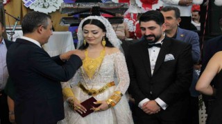 Özgür Özel, Mardinde nikah şahidi oldu