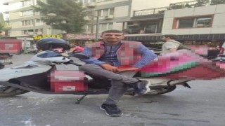Park halindeki kamyona çarpan motokurye hayatını kaybetti
