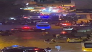 Pendikte polis ekipleri ile kurye kafa kafaya çarpıştı: 3 yaralı