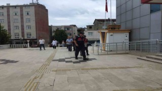 Polisi yaralayan şahıslardan 2si tutuklandı
