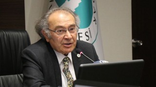Prof. Dr. Tarhan: "Eleştiri, Düşünce Üzerine Düşünmektir"