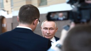 Putin: “Ukraynanın uzun menzilli silahlarla Rusyaya saldırmasına izin verilmesi, Batının savaşa doğrudan katılması anlamına gelir”