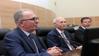 Rektör Uzun, “Balkanlarda Türk Olmak” konferansına katıldı
