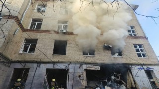 Rusya, Ukraynada sağlık merkezini vurdu: 8 ölü, 11 yaralı