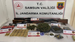 Samsunda jandarma uyuşturucu ve silah ele geçirdi