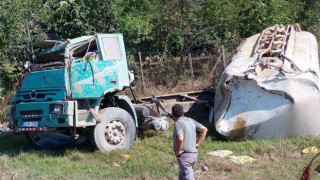 Samsunda sulama tankeri şarampole yuvarlandı: 1 ağır yaralı