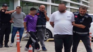 Samsunda uyuşturucu ticaretinden 1i kadın 4 kişi tutuklandı