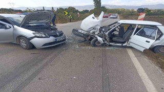 Savaştepede zincirleme trafik kazası; 3 yaralı