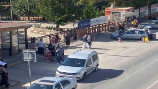 Şehir dışından gelen aileler öğrencilerini yurtlara yerleştirmeye başladı