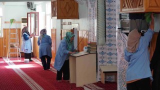 Şehitkamildeki camilerde temizlik çalışması