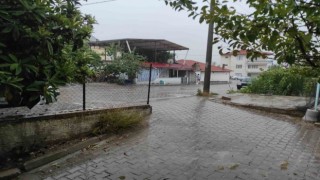 Selendide sağanak yağış etkili oldu