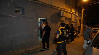 Seyhan polisinden ‘Günübirlik kiralık evlere şok baskın