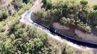 Sonbaharın en güzel yaşandığı yerlerden olan köyün yolu iyileştiriliyor