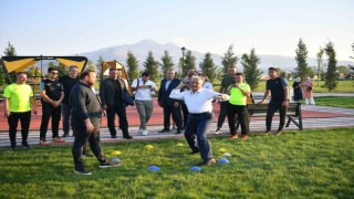 Spor okulları mezunlarını verdi