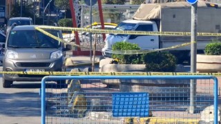 Sultangazide şüpheli paketten el yapımı bomba çıktı