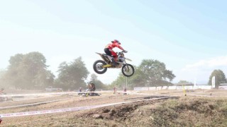 Süper Enduro Şampiyonası nefes kesti