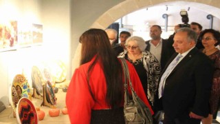 Talasta Geleneksel Çini Sanatları Sergisi açıldı