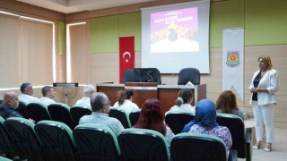 Tarsusta belediye meclis üyeleri kadına yönelik şiddet konusunda bilgilendirildi