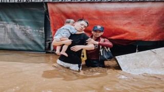 Taylandda sel ve toprak kaymalarında bir ayda 33 kişi öldü