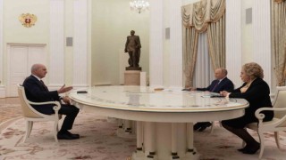 TBMM Başkanı Kurtulmuş, Putin ile görüştü