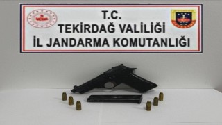 Tekirdağda Jandarma operasyonları: Uyuşturucu ve silah ele geçirildi