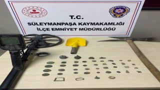 Tekirdağda kaçak kazı operasyonu: Tarihi eserler ele geçirildi