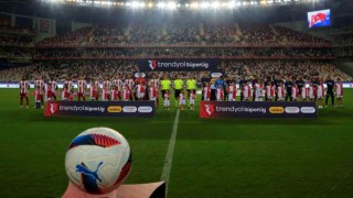 Trendyol Süper Lig: Antalyaspor: 0 - Fenerbahçe: 0 (Maç devam ediyor)
