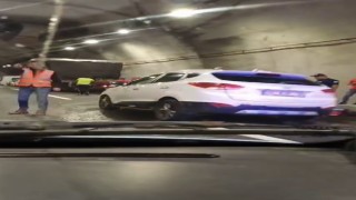 Tüneldeki trafik kazasında yaralanan 2 kişi kurtarılamadı