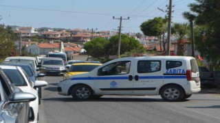 Turistik Cunda Adası yolu az daha ulaşıma kapatılıyordu
