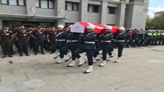 Ümraniyede şehit edilen polis memuru Şeyda Yılmaz için tören düzenlendi