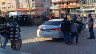 Uyuşturucu madde sattıkları iddia edilen karı-koca tutuklandı