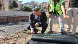 Vali Aksoy, inşaatı devam eden Anadolu Lisesini ziyaret etti