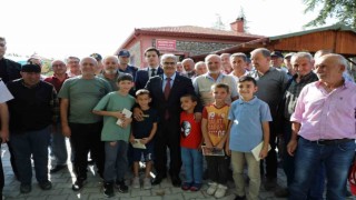 Vali Çelik Akçaören halkı ile bir araya geldi