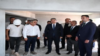 Vali Yılmaz, Depremzede vatandaşlarımıza villa tarzında konutlar yapıyoruz