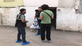 Yalnız yaşayan kadın evinde ölü bulundu