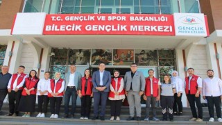 Yapımı tamamlanmak üzere olan Gençlik Merkezi inşaatında inceleme