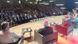 Yazar Yusuf Kaplan: Gazzede soykırım varsa bunun nedeni orada olmadığımız içindir