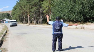 Zabıtadan okul servis araçlarına denetim