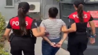 13 yıl hapis cezasıyla aranan dolandırıcı, İzmirde yunuslara yakalandı