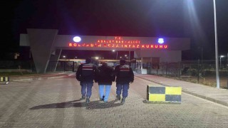 4 yıl 2 ay hapis cezasıyla aranan şahsı jandarma yakaladı